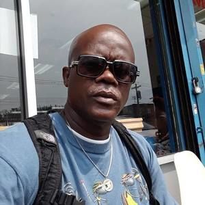 Meet your Posher, Adams